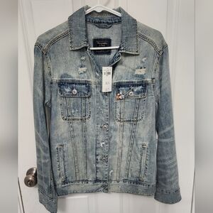 abercrombie & fitch distressed denim jacket Size S
